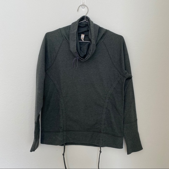 Lucy sweater